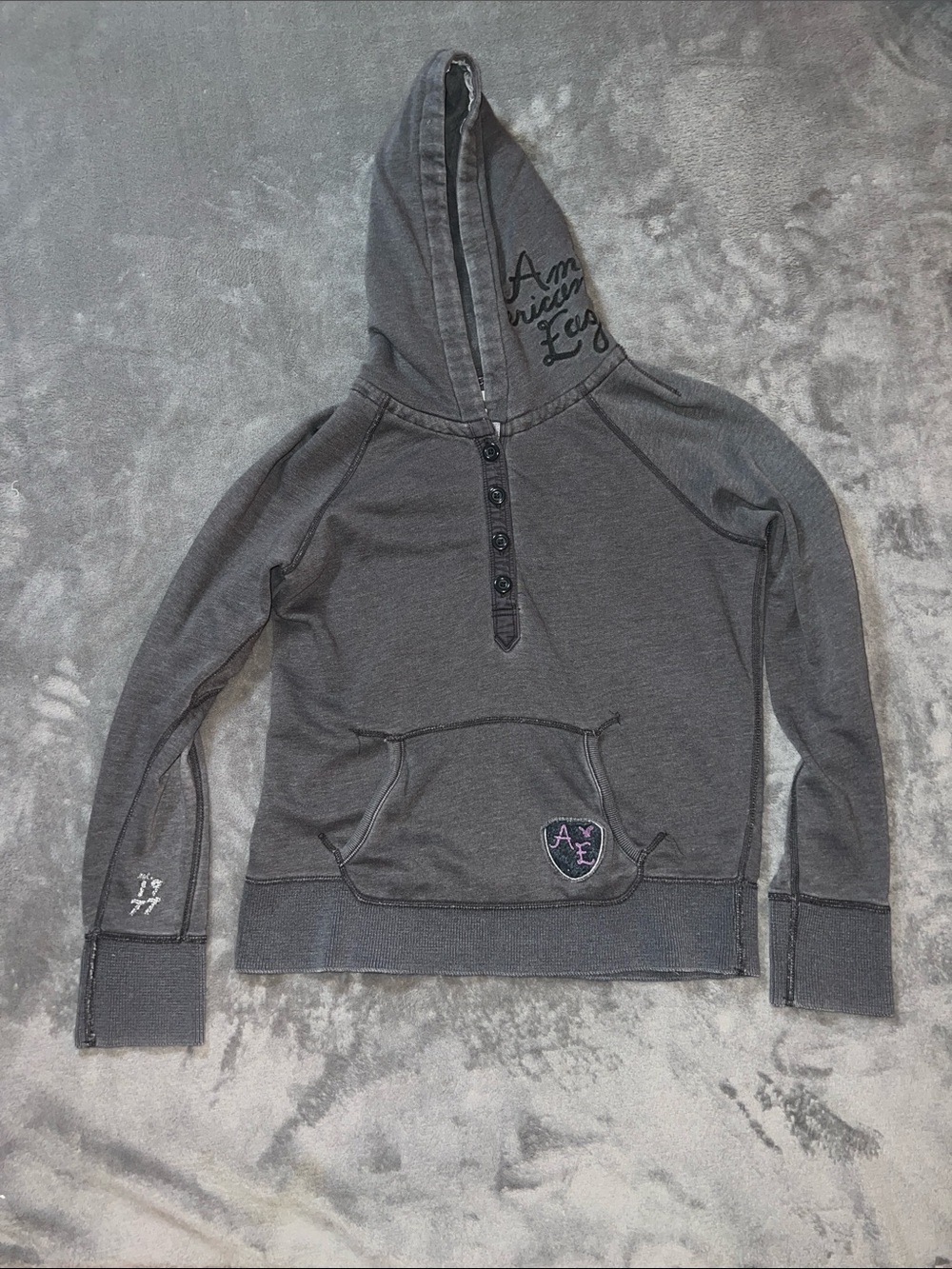 American Eagle Outfitters Gray Henley Hoodie Sweatshirt